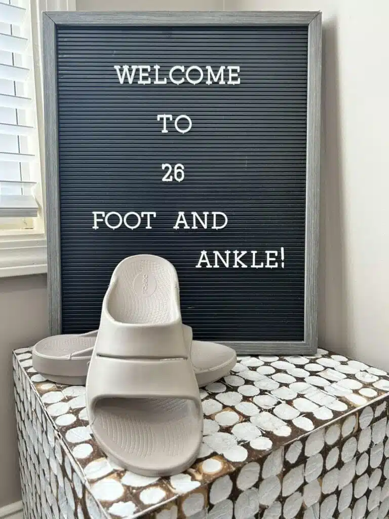 OOFOS Shoes