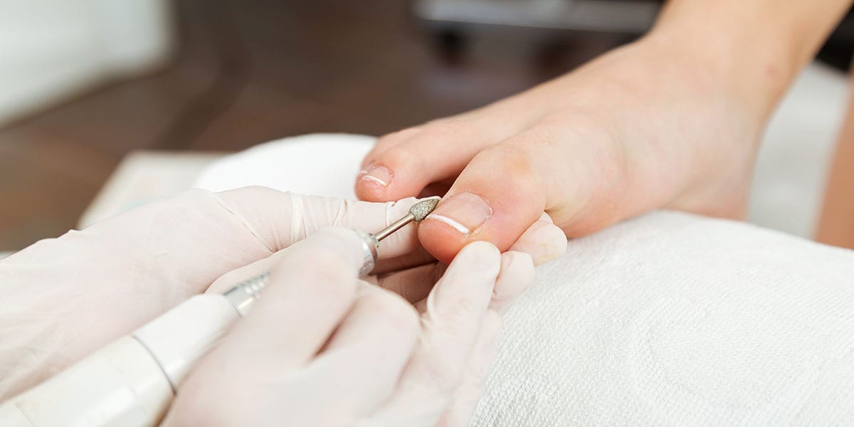 Waterless Medical Pedicures: What Do You Need to Know?